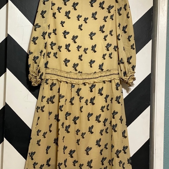 Max Studio London Dress Midi Dress. Bird Printed - Picture 10 of 13